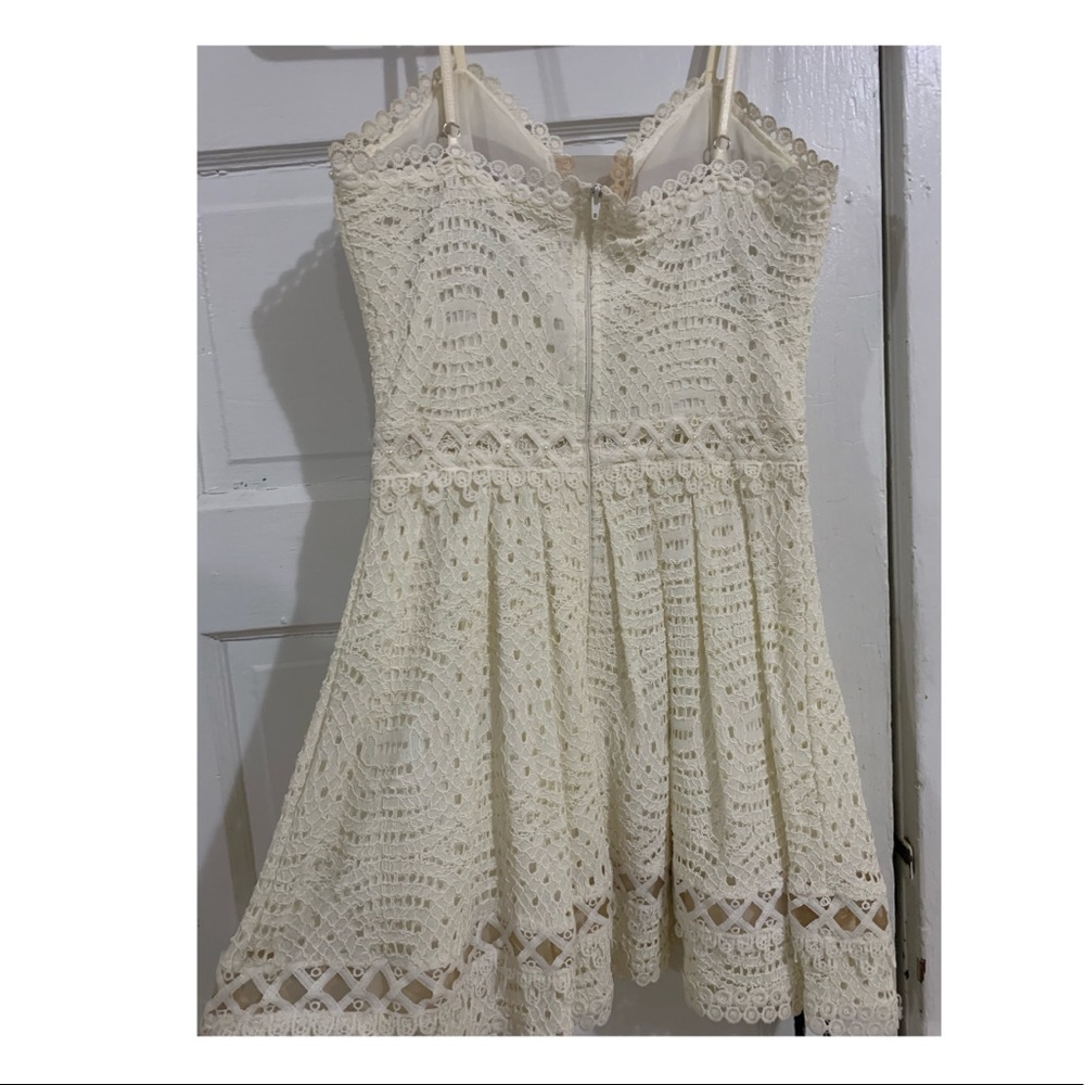 DRESS - Picture 3 of 4